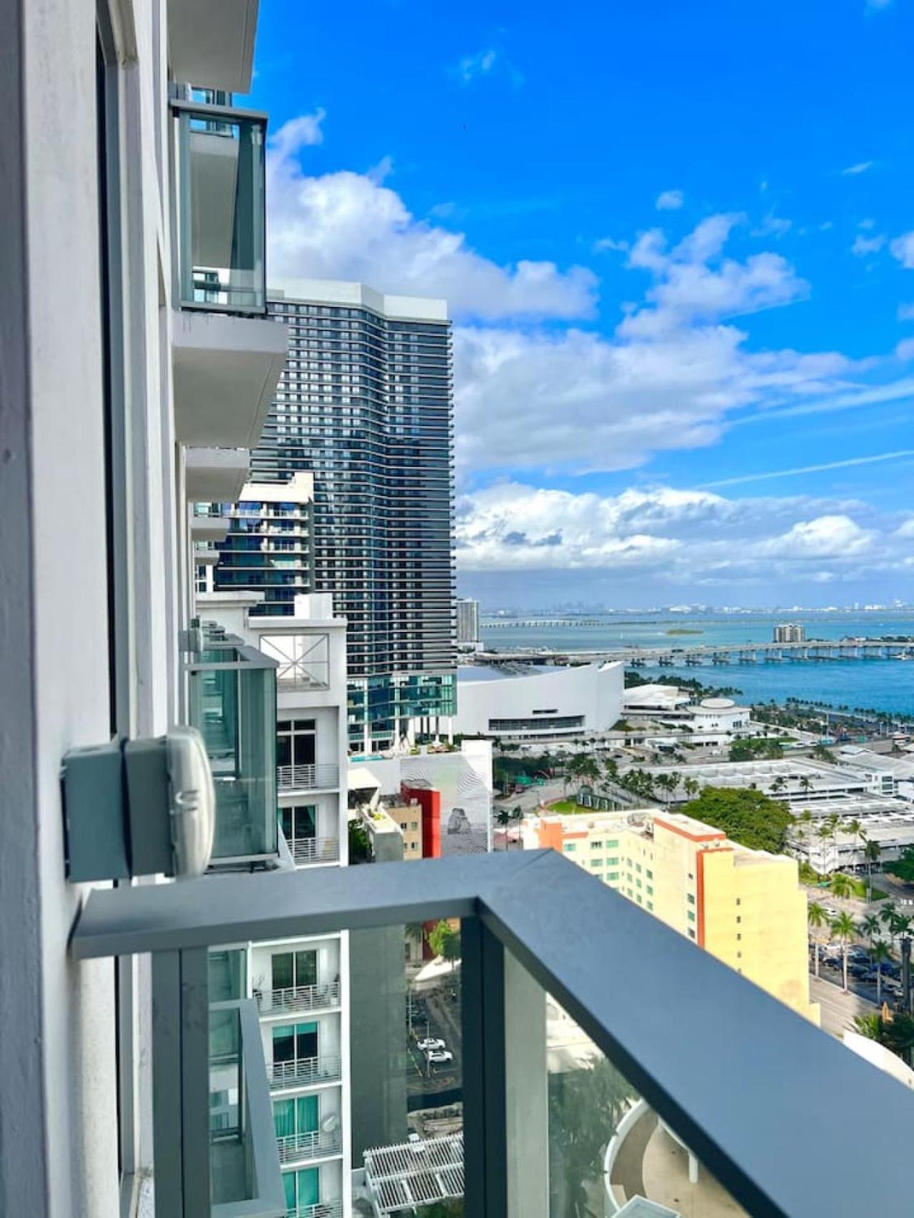 Ocean View Studio Pool And Gym Apartment Miami Ngoại thất bức ảnh